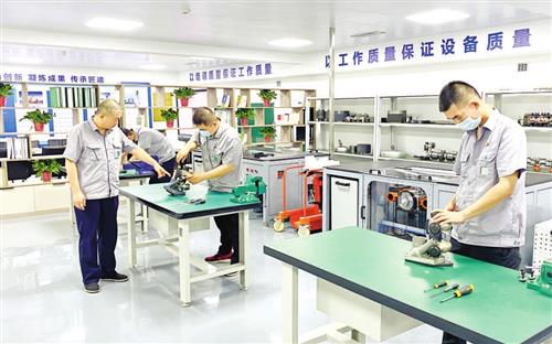 東方煙草報數字報刊平臺 錨定目標奏響華美樂章